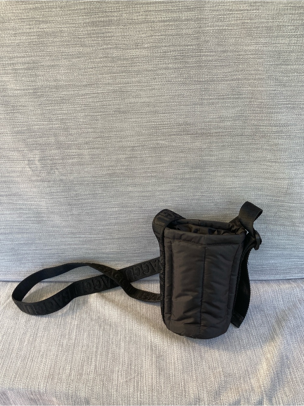 BAGGU water bottle sling black